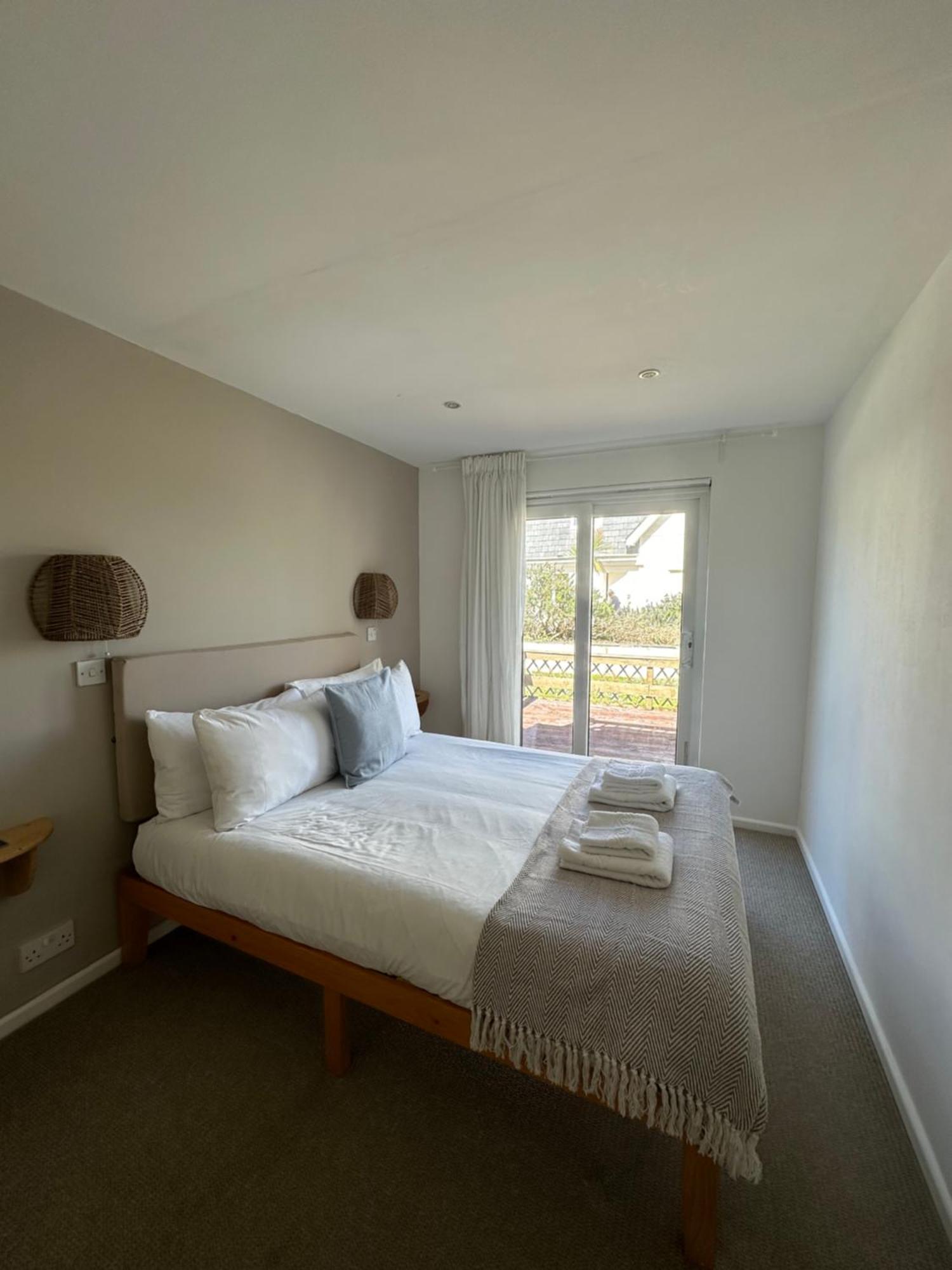 House With Expansive Sea Views! Newquay (Cornwall)
